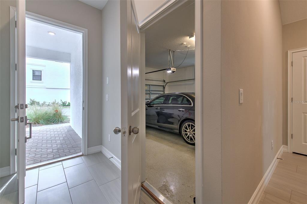 5351 Bridge Street, Unit 64 Tampa, FL 33611 - Photo 6 of 68