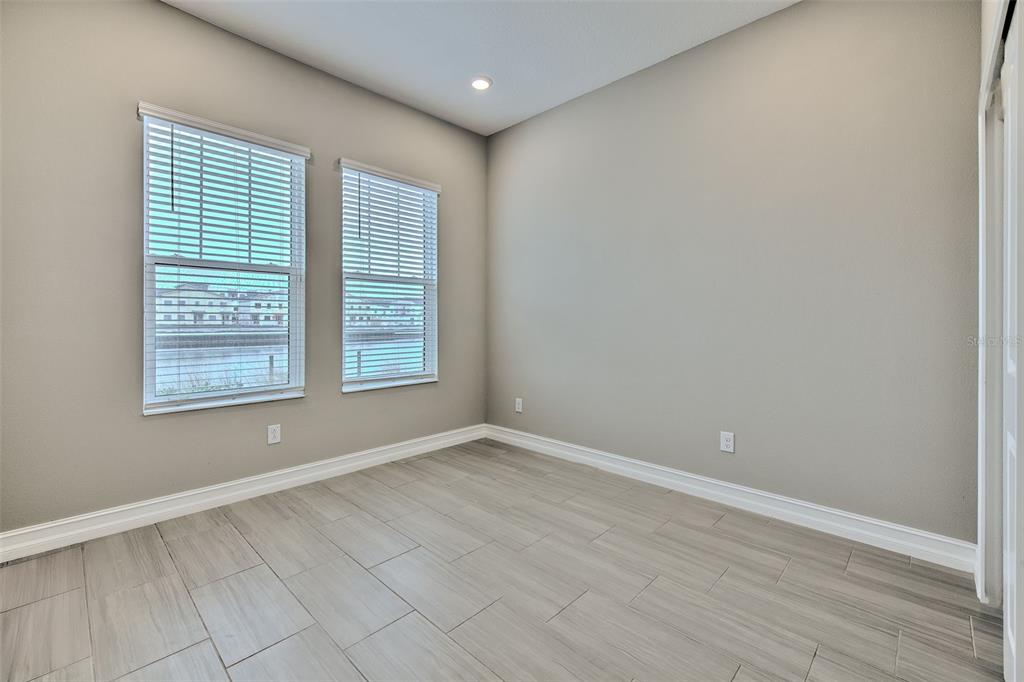 5351 Bridge Street, Unit 64 Tampa, FL 33611 - Photo 9 of 68