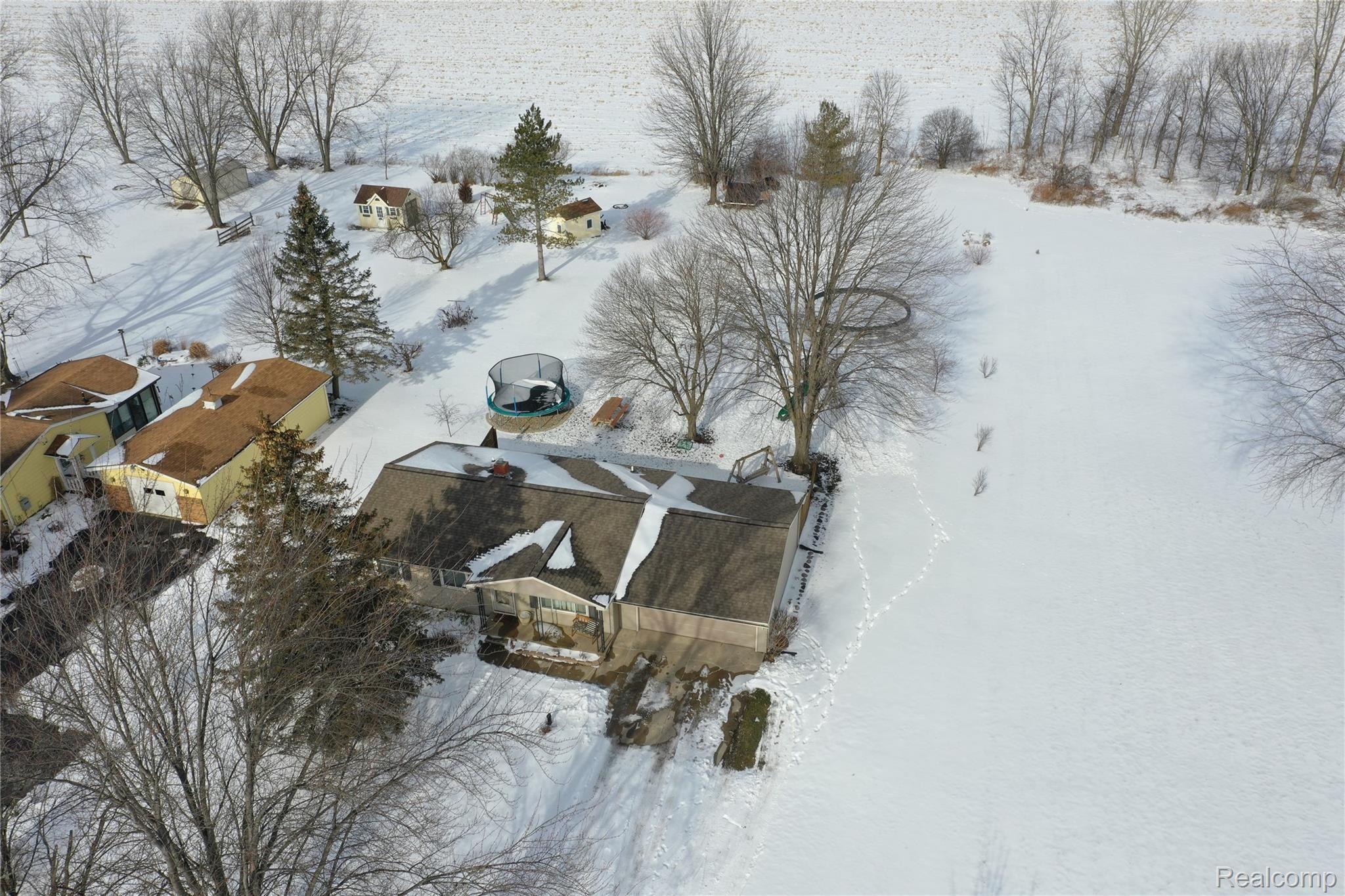 10425 East Potter Road Davison, MI 48423 - Photo 2 of 30 org_a11dae774ece2e17_1579629932000.jpg