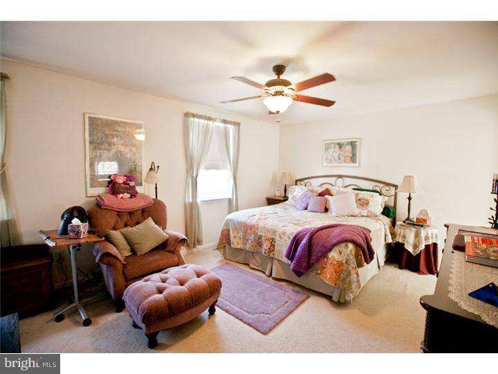 649 Renz Street Philadelphia, PA 19128 - Photo 15 of 25 Master Bedroom