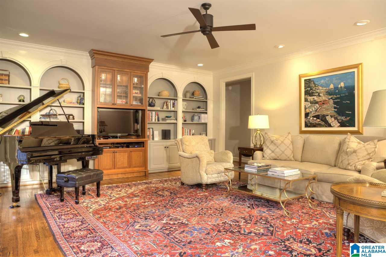 2019 Magnolia Ridge Birmingham, AL 35243 - Photo 31 of 48