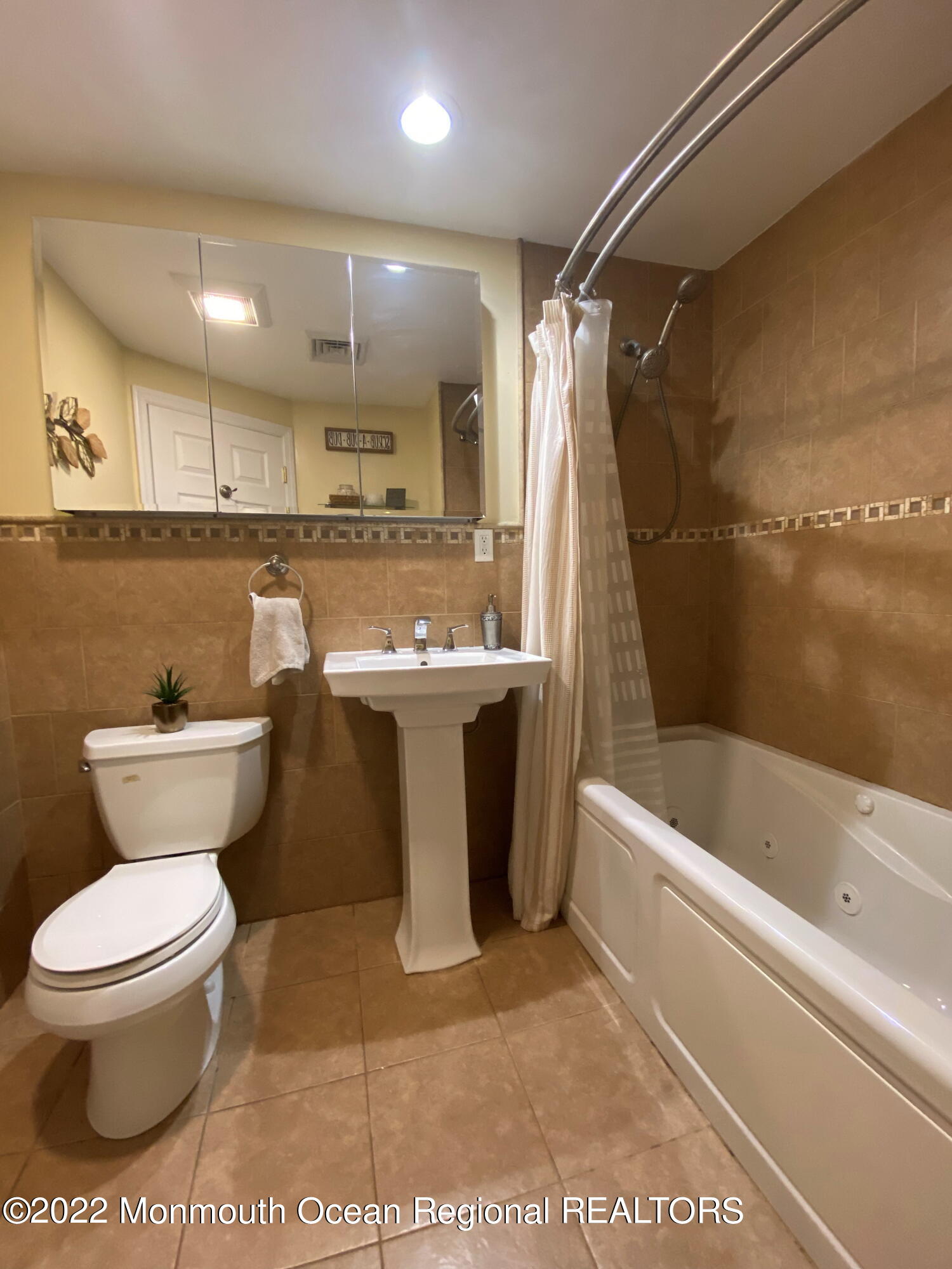 88 Ocean Boulevard Keyport, NJ 07735 - Photo 8 of 22 88 Ocean