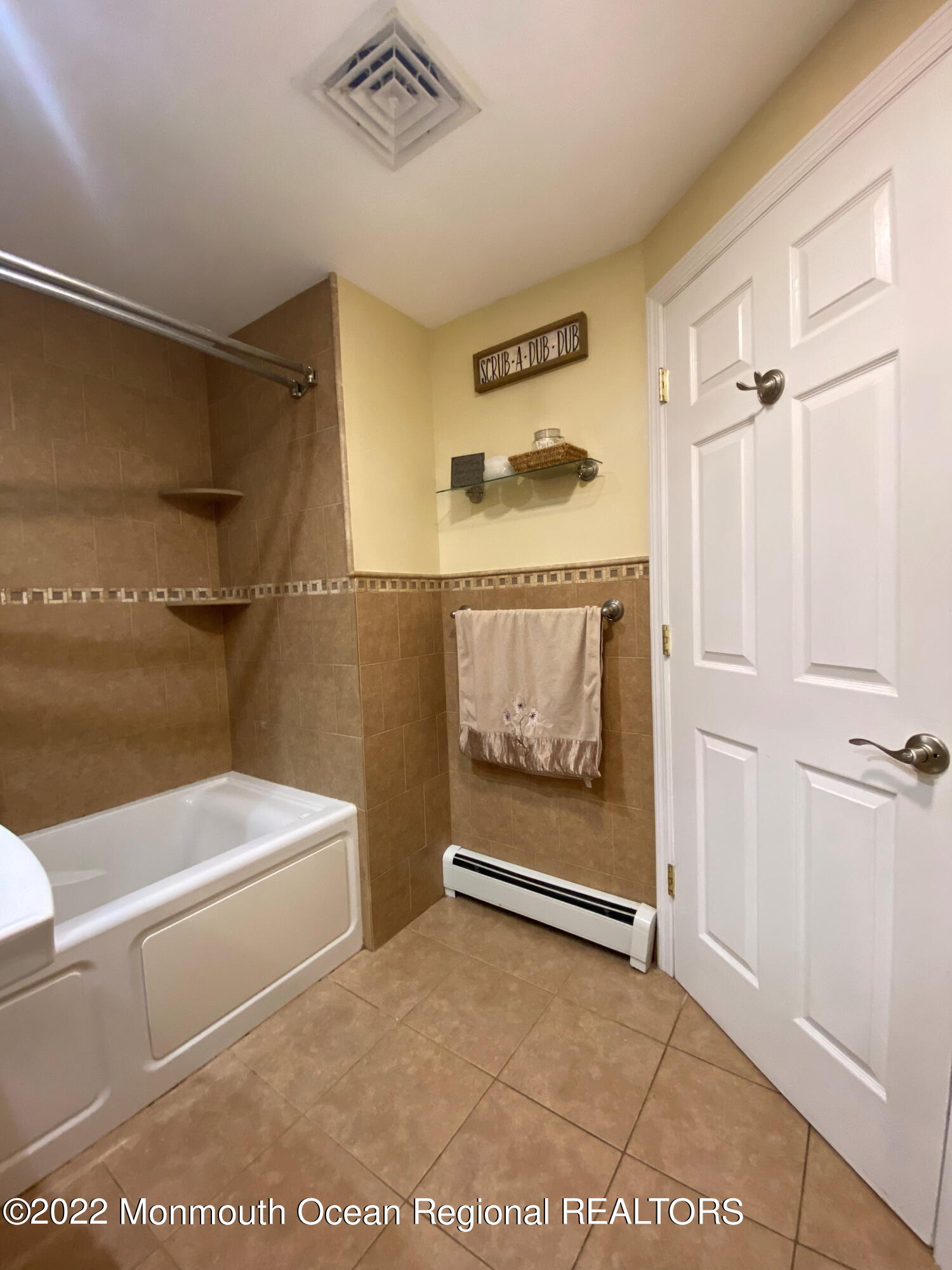 88 Ocean Boulevard Keyport, NJ 07735 - Photo 9 of 22 88 Ocean