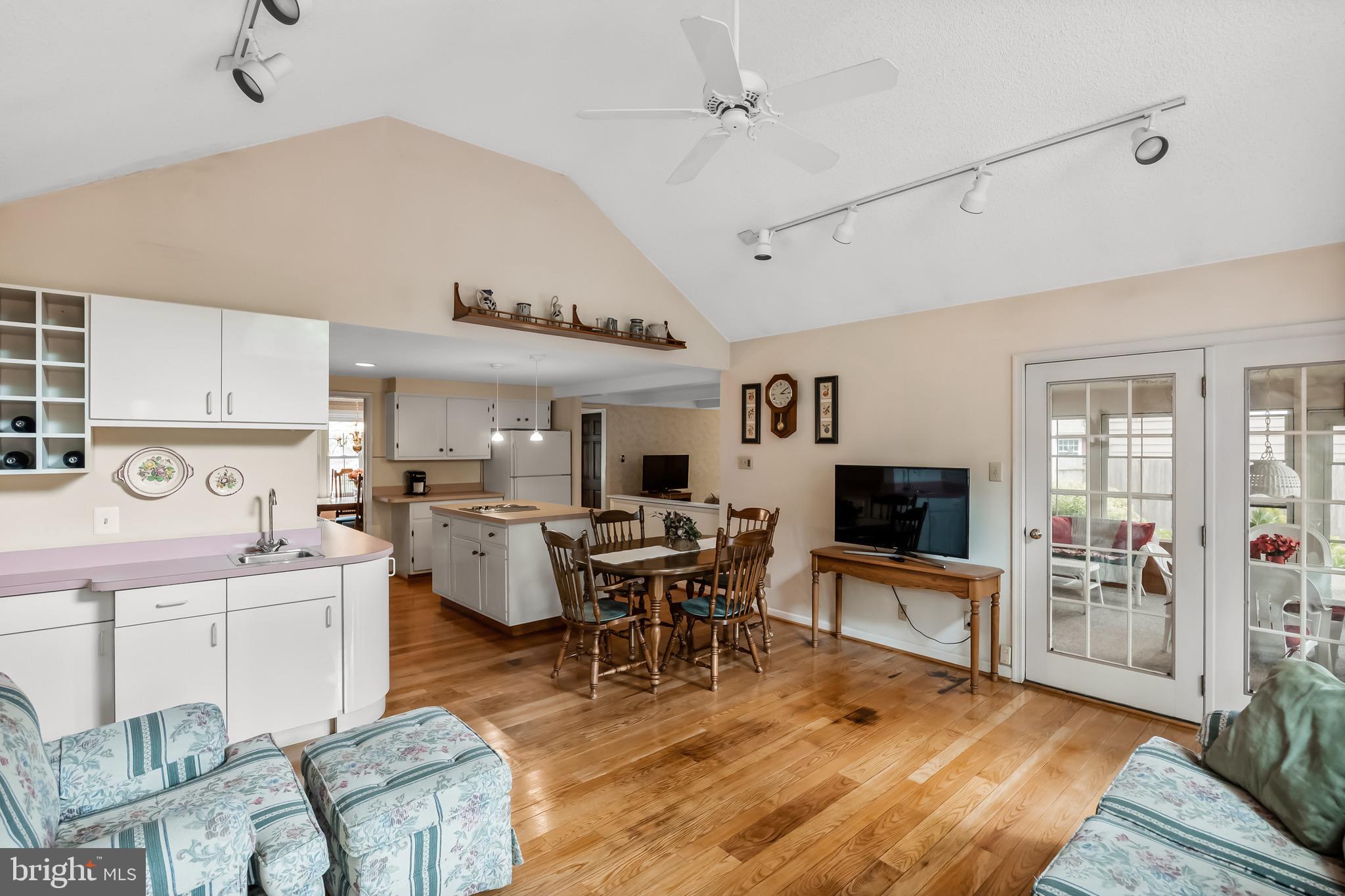 116 Fieldstone Road Cherry Hill, NJ 08034 - Photo 18 of 40
