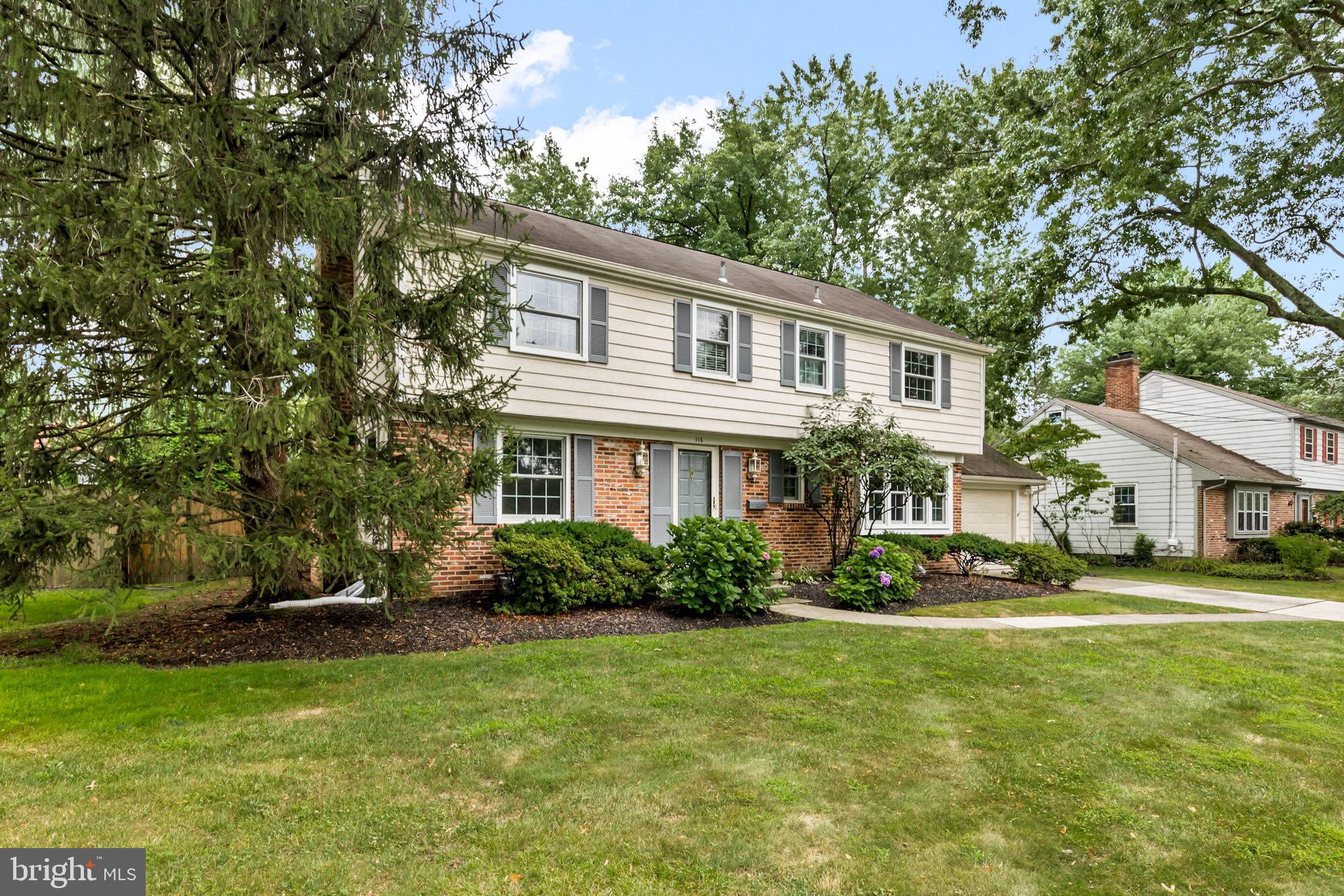 116 Fieldstone Road Cherry Hill, NJ 08034 - Photo 2 of 40