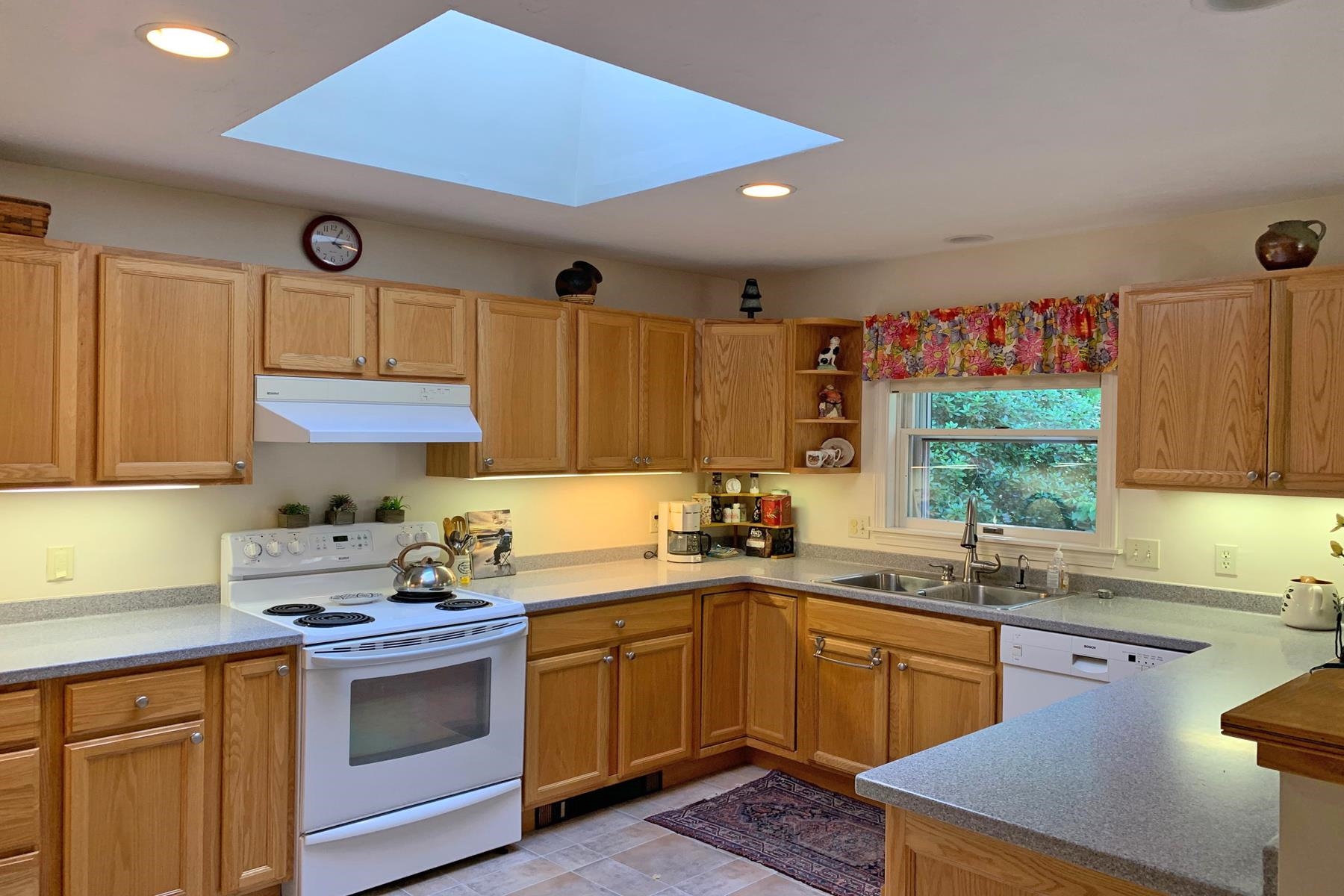 6 Oak Ridge Road, Unit #1 Lebanon, NH 03784 - Photo 10 of 29
