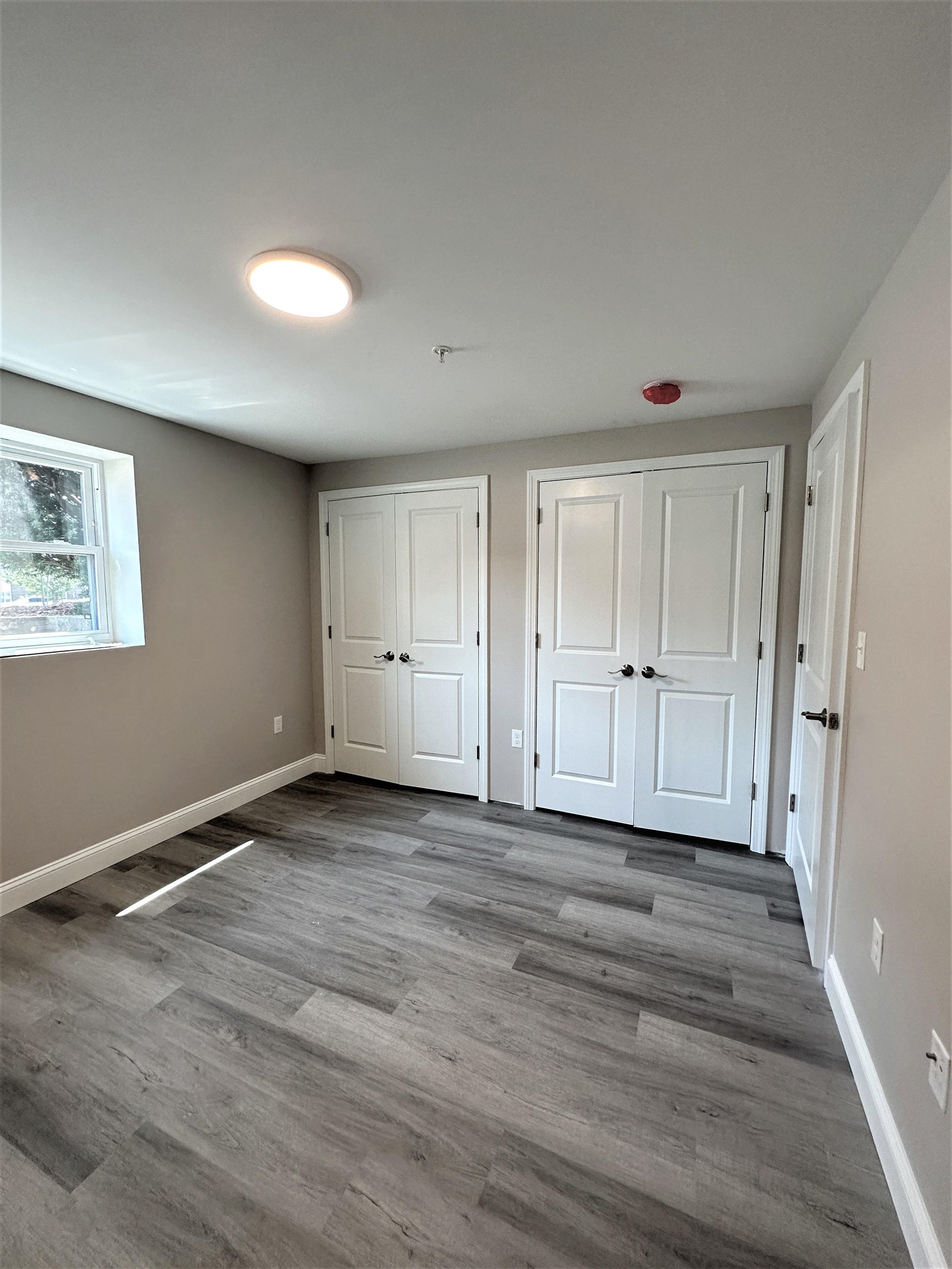 530 Chestnut Street, Unit 2 Manchester, NH 03101 - Photo 9 of 14