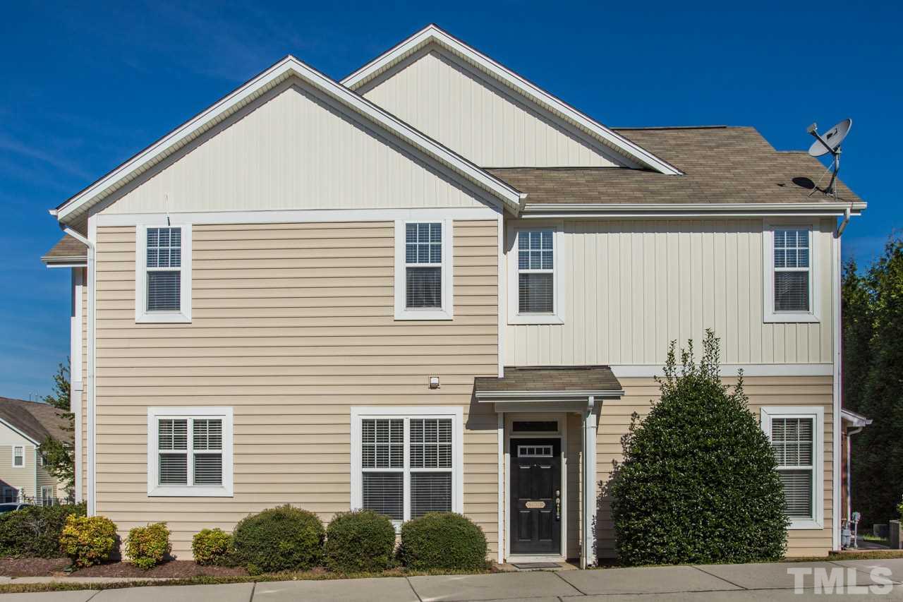 5908 Chivalry Court Raleigh, NC 27612 - Photo 2 of 25 Gallery Image 2