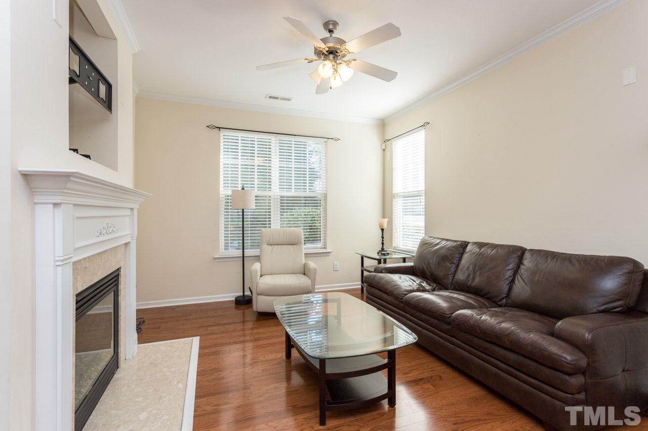 5908 Chivalry Court Raleigh, NC 27612 - Photo 6 of 25 Gallery Image 6