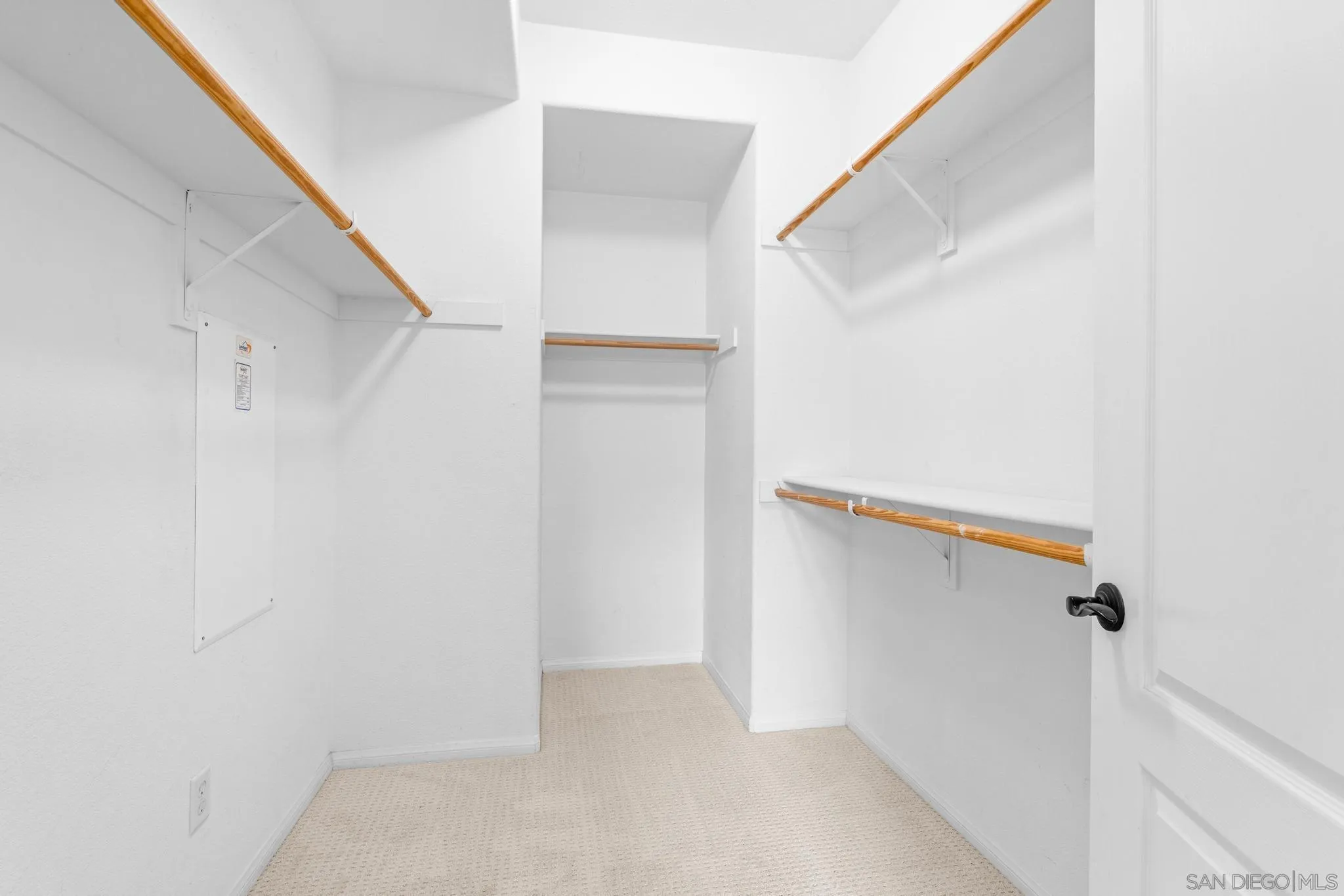 17071 Calle Trevino, Unit 8 San Diego, CA 92127 - Photo 10 of 22