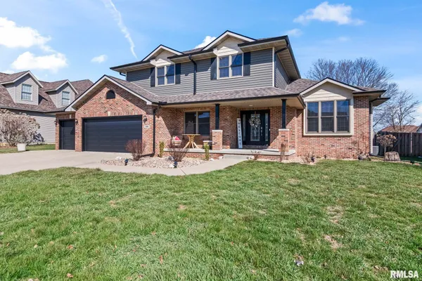 $400,000 | 308 Winter Park Drive, Chatham, IL 62629