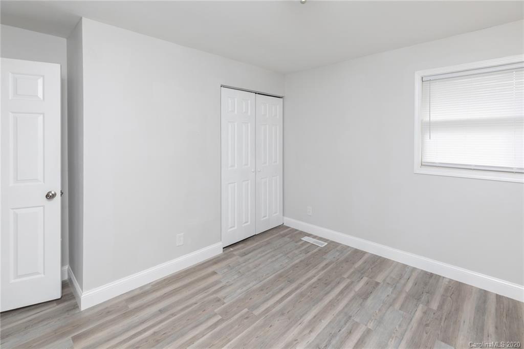 618 Jennings Road Rock Hill, SC 29730 - Photo 10 of 24 Gallery Image 10