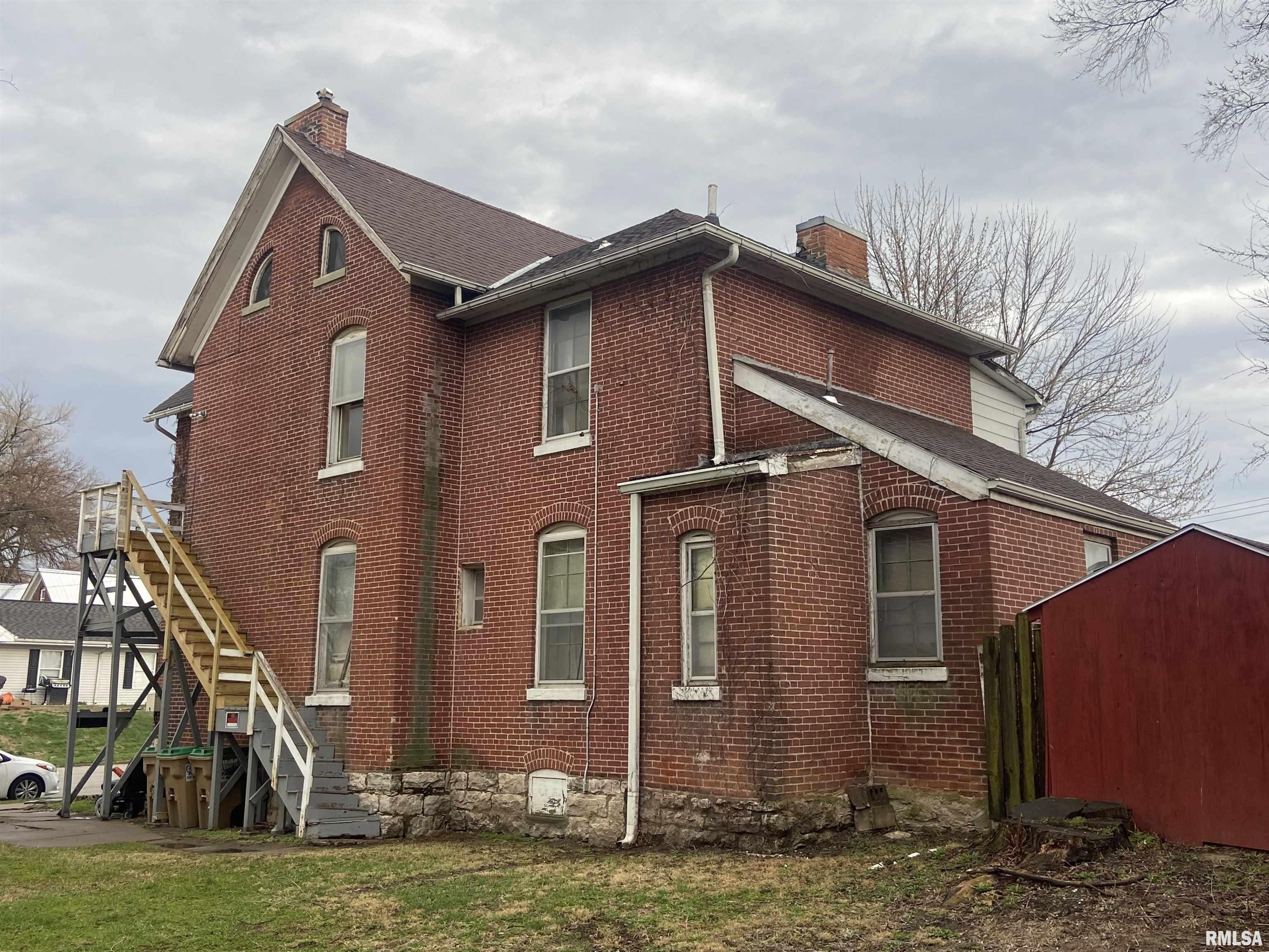 529 North 5th Street Quincy, IL 62301 - Photo 3 of 7