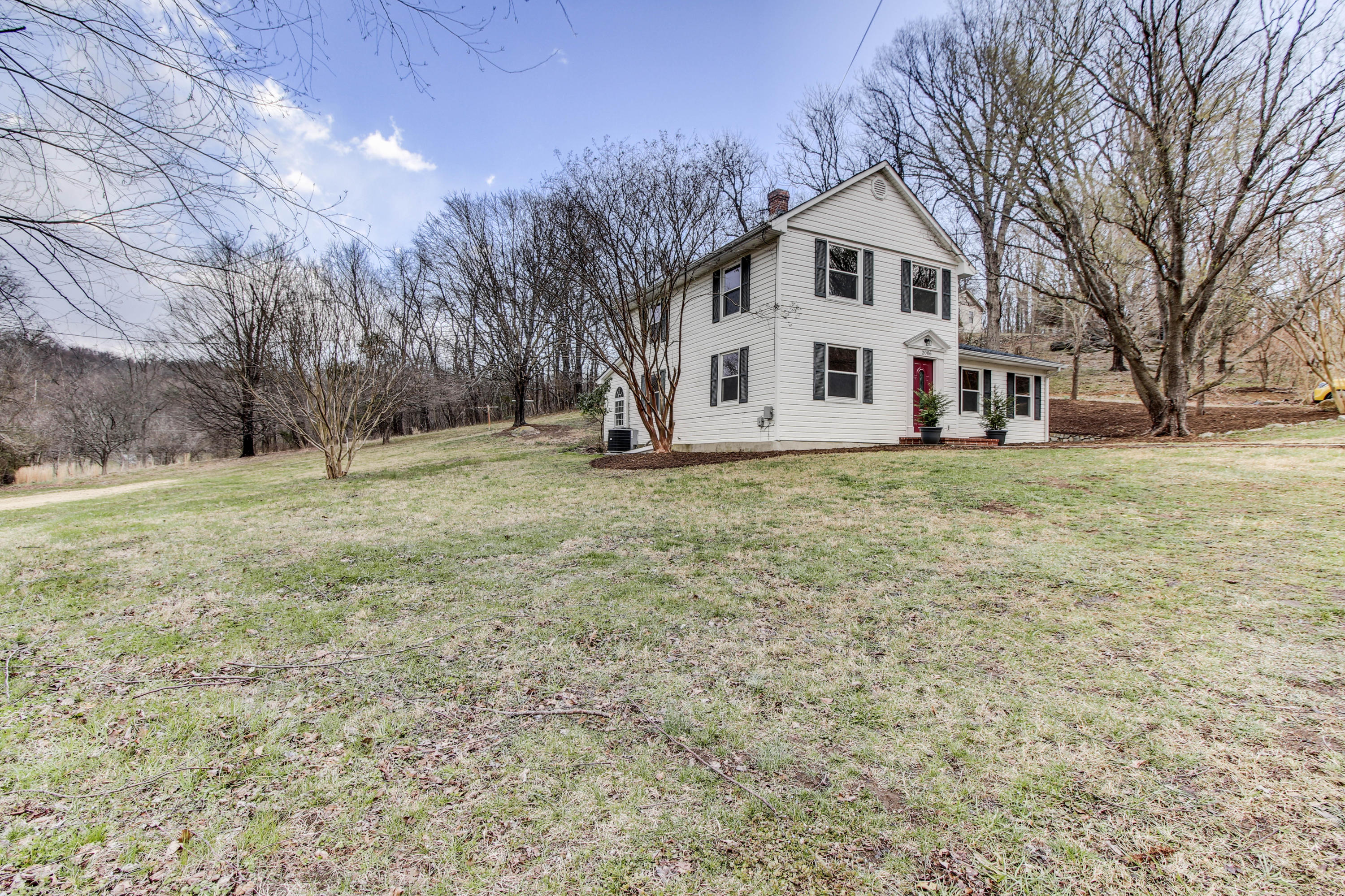 2006 Ridge Road Southeast Roanoke, VA 24014 - Photo 20 of 27 _MG_1216_17_18_19_20_21_22