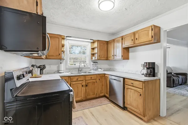 $399,990 | 9694 Highway 9, Pendleton, IN 46064