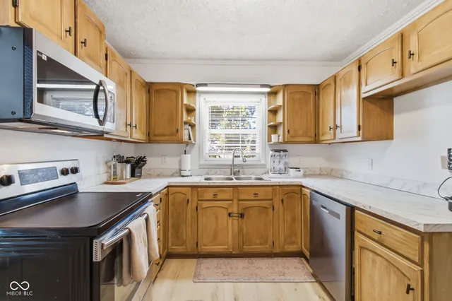 $419,000 | 9694 Highway 9, Pendleton, IN 46064