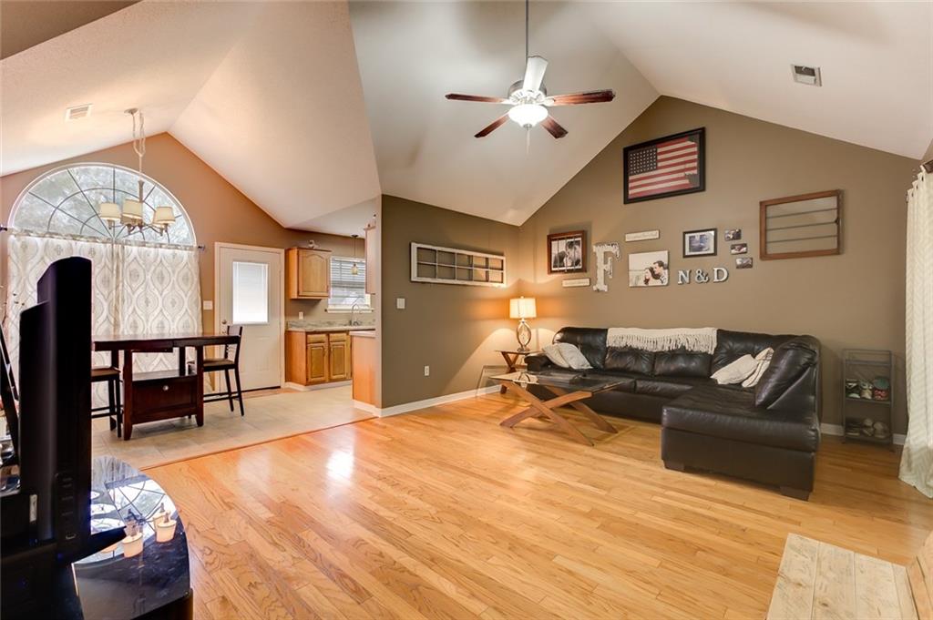 2409 Rue Weller Mandeville, LA 70448 - Photo 3 of 18 Gallery Image 3