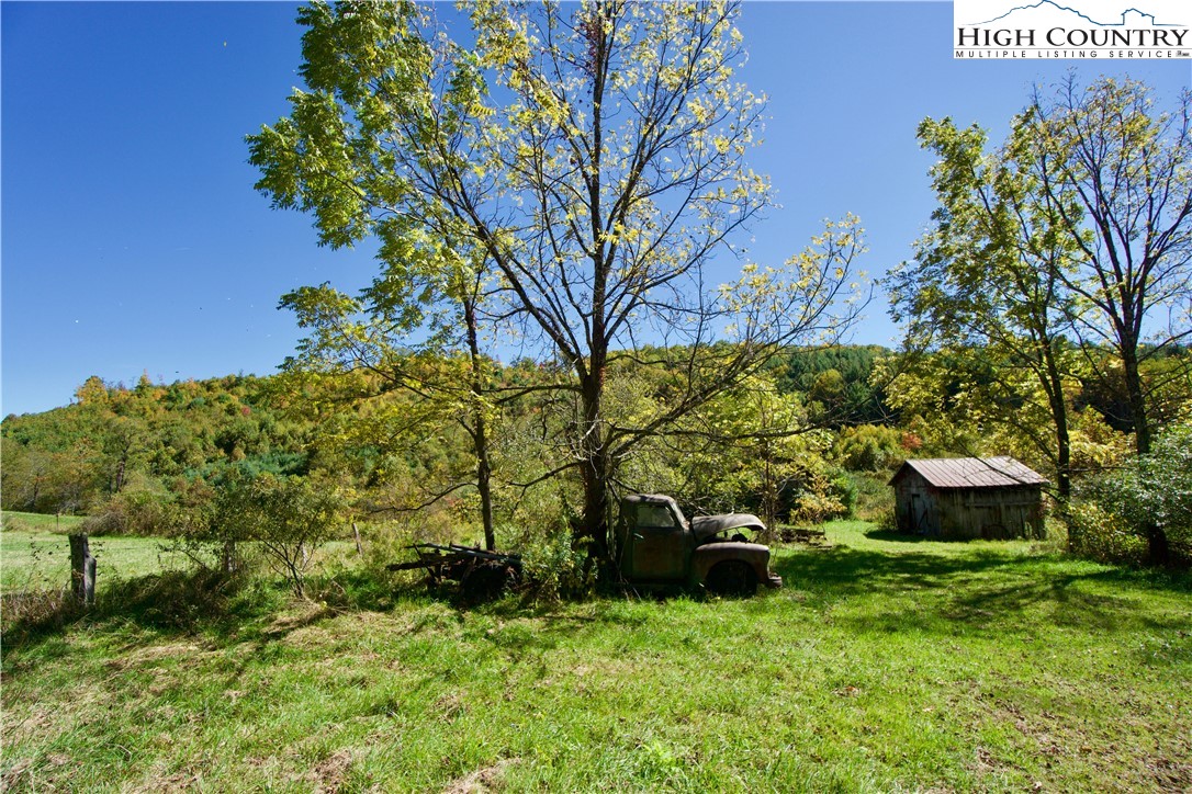192 Tom Fowler Road Crumpler, NC 28617 - Photo 27 of 34 Gallery Image 27
