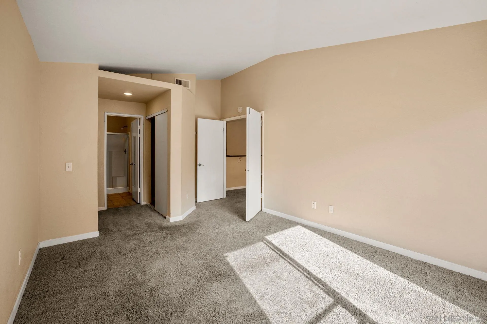 440 Ribbon Beach Way, Unit 274 Oceanside, CA 92058 - Photo 19 of 35 Gallery Image 19