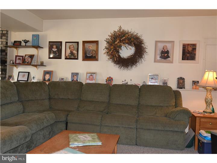 9 Hillcroft Road Berlin, NJ 08009 - Photo 3 of 12 Gallery Image 3