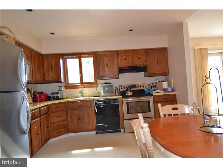 9 Hillcroft Road Berlin, NJ 08009 - Photo 6 of 12 Gallery Image 6