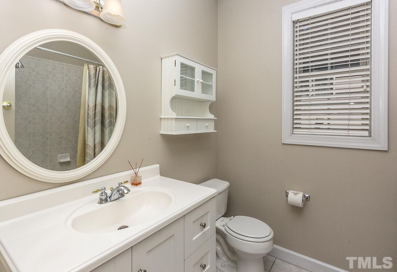 12300 Fieldmist Drive Raleigh, NC 27614 - Photo 13 of 30 Gallery Image 13