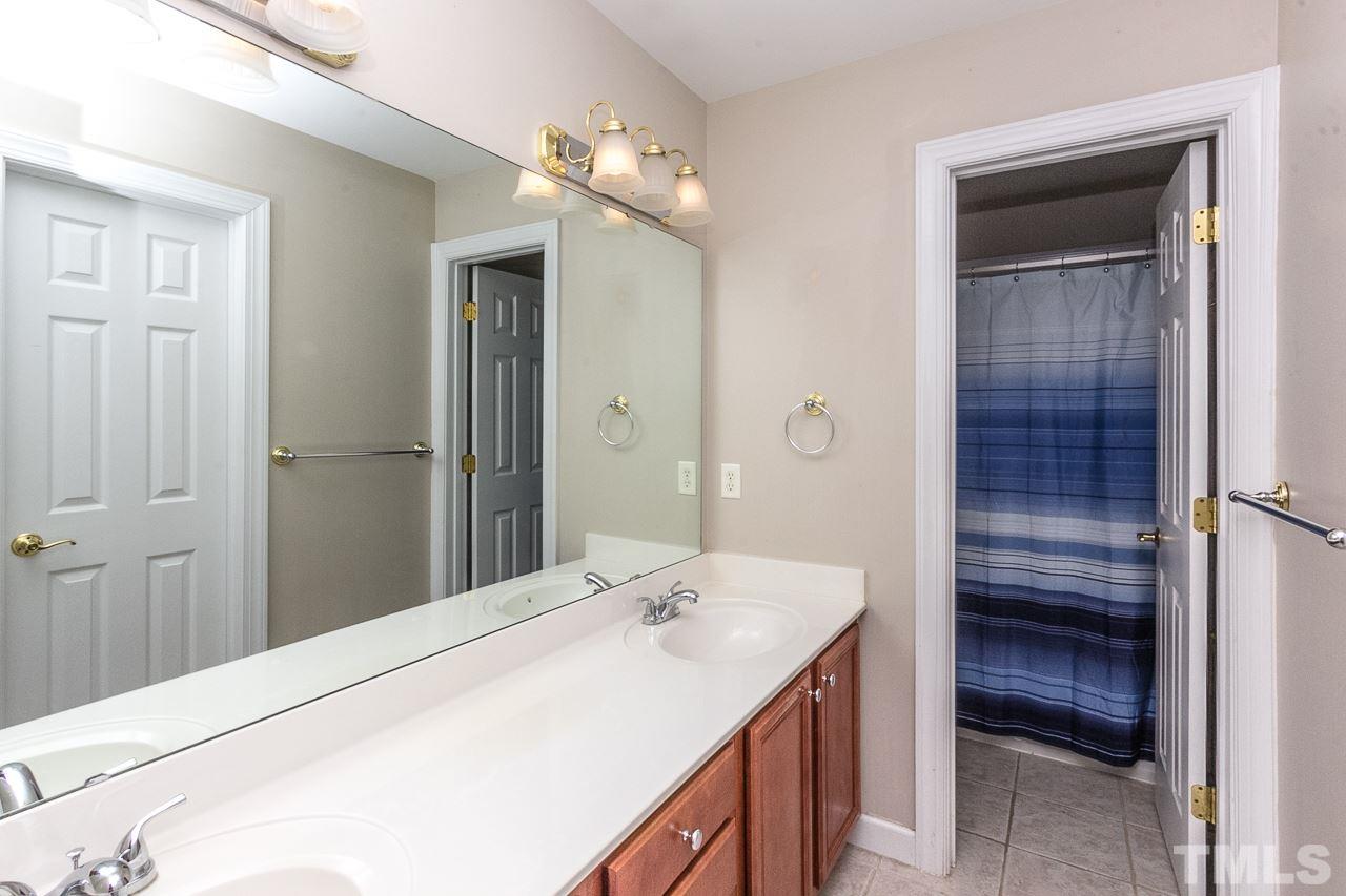 12300 Fieldmist Drive Raleigh, NC 27614 - Photo 16 of 30 Gallery Image 16