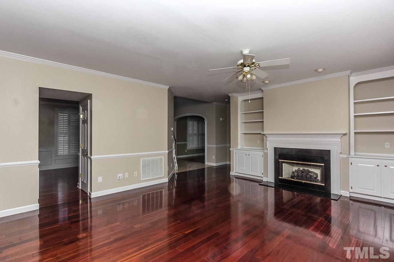 12300 Fieldmist Drive Raleigh, NC 27614 - Photo 5 of 30 Gallery Image 5