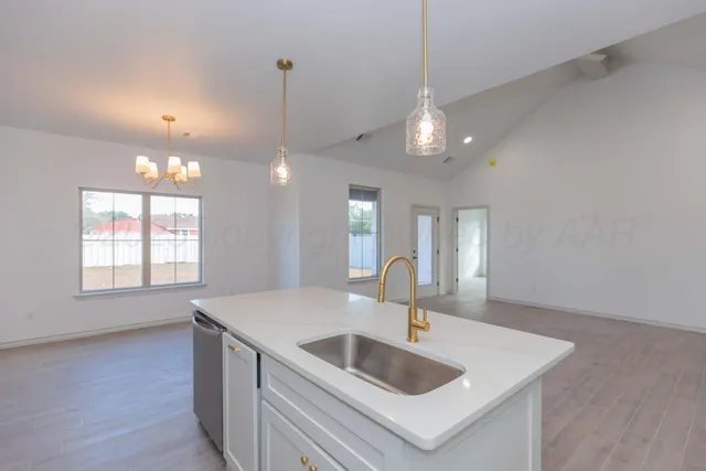 $245,000 | 3811 Northeast 10th Avenue, Amarillo, TX 79107