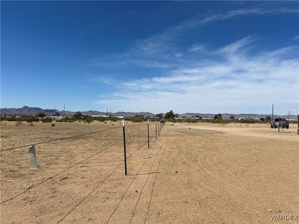 3412 Morenci Road Golden Valley, AZ 86413 - Photo 34 of 37 Community