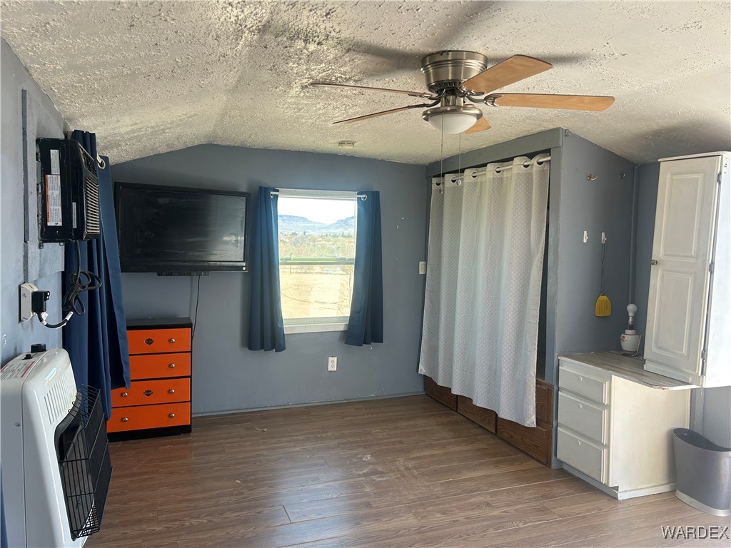 3412 Morenci Road Golden Valley, AZ 86413 - Photo 6 of 37 Bedroom