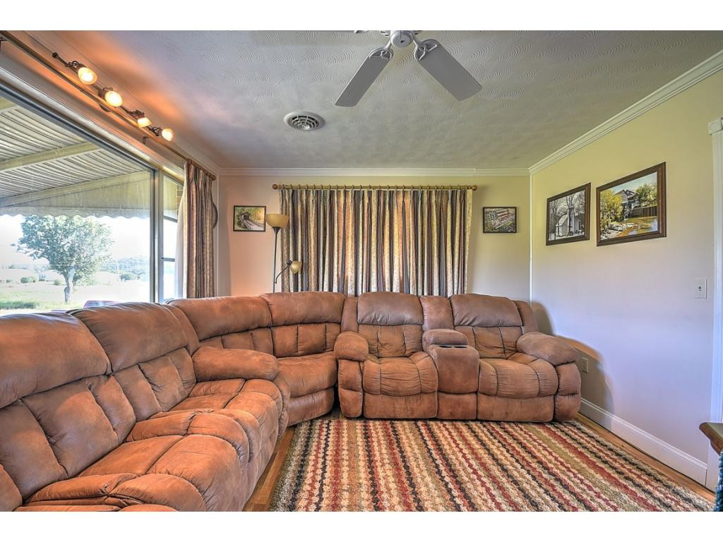 2423 Bailey Bridge Road Chuckey, TN 37641 - Photo 4 of 35 Photo 4