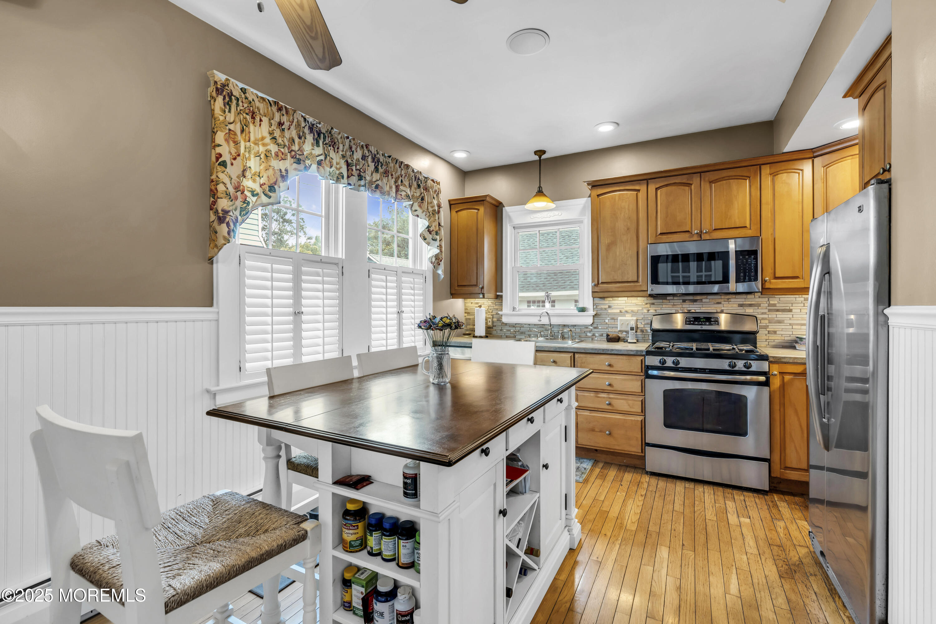 28 Broadway Road Freehold, NJ 07728 - Photo 1 of 39 019_dsc09773_936