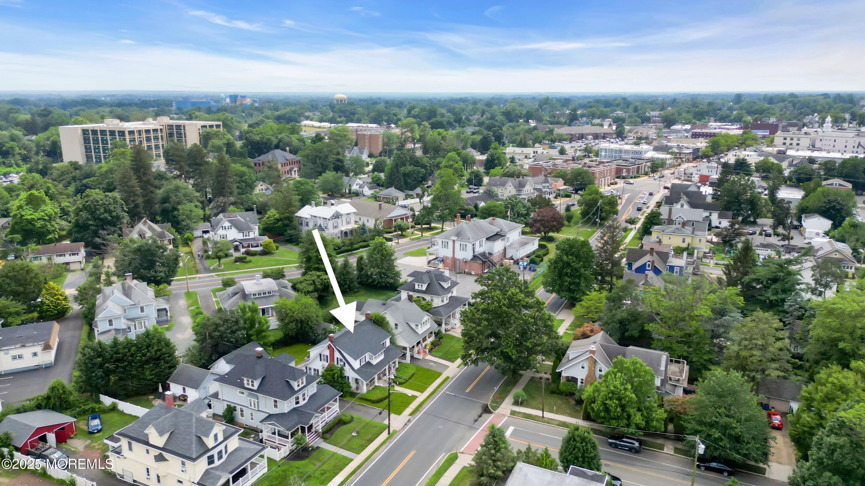 28 Broadway Road Freehold, NJ 07728 - Photo 26 of 39 049_dji_0800-1_667rw_36