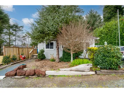$160,000 | 1040 Northeast 12th Avenue, Rockaway Beach, OR 97136