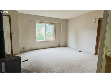 $160,000 | 1040 Northeast 12th Avenue, Rockaway Beach, OR 97136