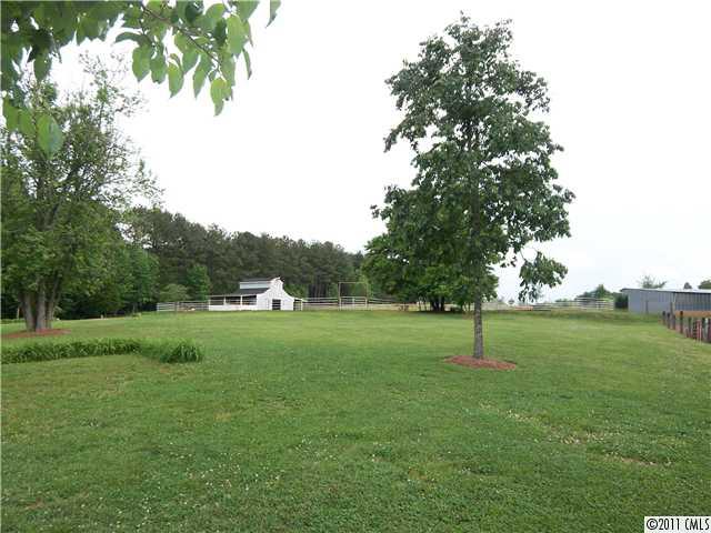6312 Long Island Road Catawba, NC 28609 - Photo 5 of 16 Gallery Image 5