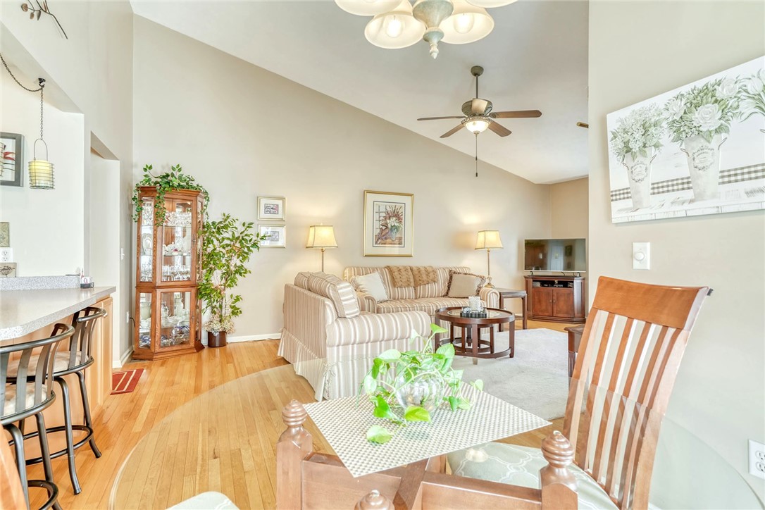 107 McKay Drive Webster, NY 14580 - Photo 11 of 39