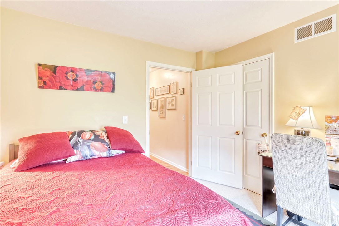 107 McKay Drive Webster, NY 14580 - Photo 29 of 39