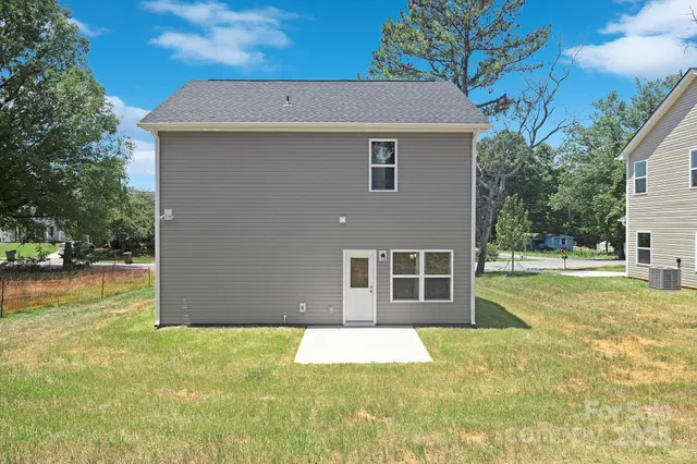 $325,000 | 515 Cherry Street, Belmont, NC 28012