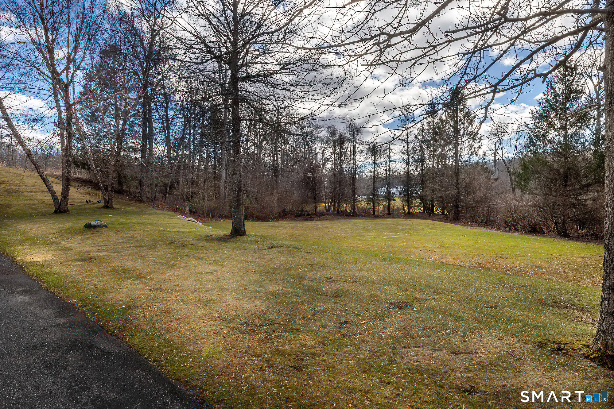 98 Hopewell Woods Road Redding, CT 06896 - Photo 37 of 39