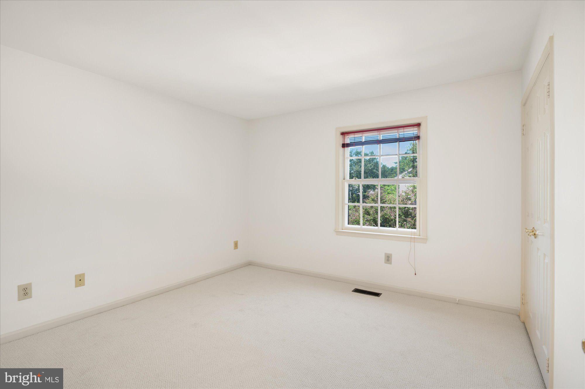 8319 Rising Ridge Way Bethesda, MD 20817 - Photo 34 of 44 Bedroom