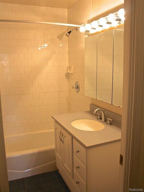 29000 Marvin Road Farmington Hills, MI 48331 - Photo 19 of 26