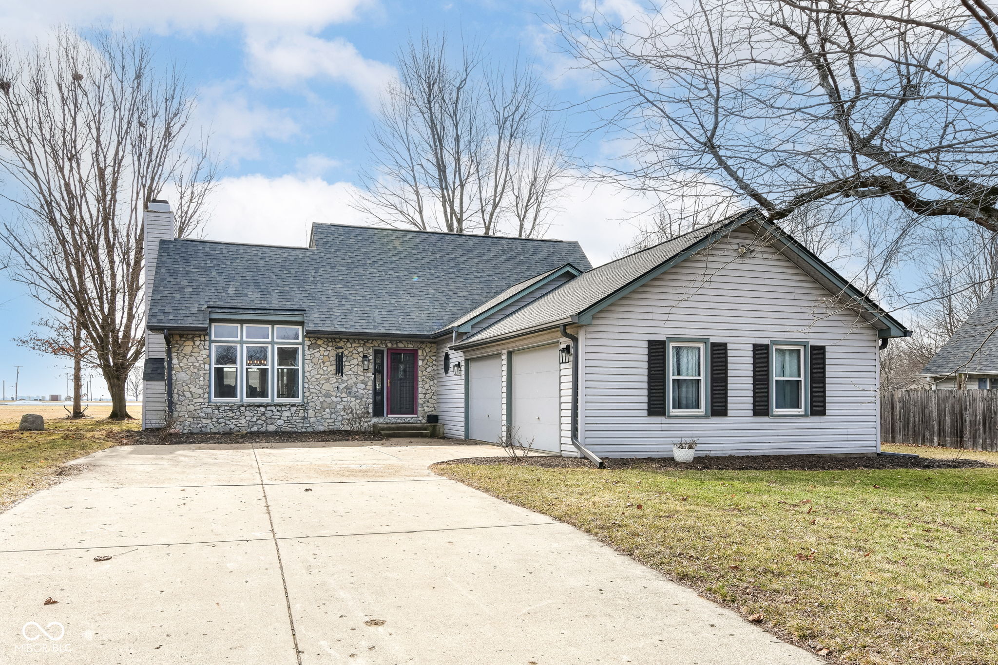 1007 Rolling Barrel Road Pendleton, IN 46064 - Photo 2 of 30