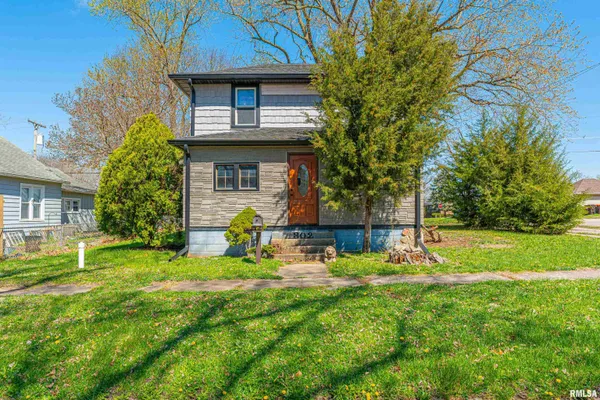 $45,000 | 302 4th Street, Lincoln, IL 62656