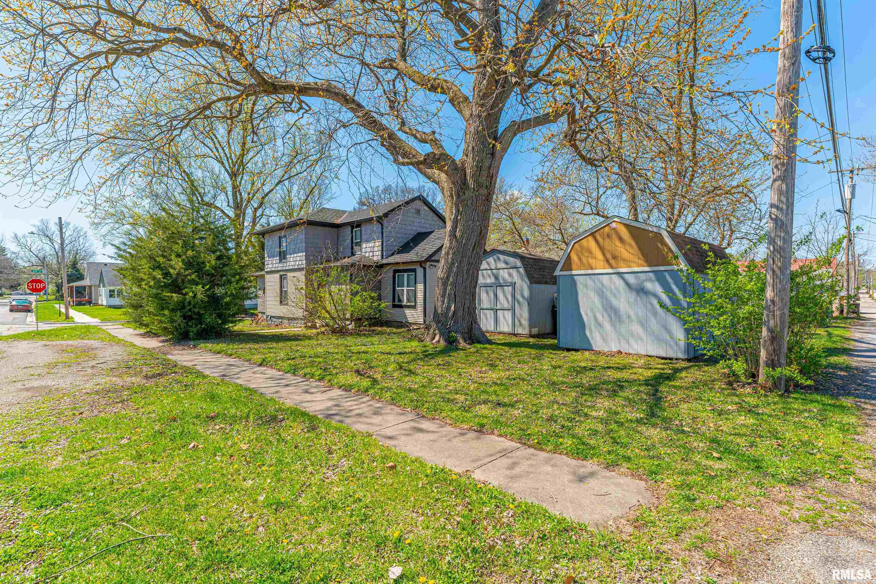 302 4th Street Lincoln, IL 62656 - Photo 20 of 23