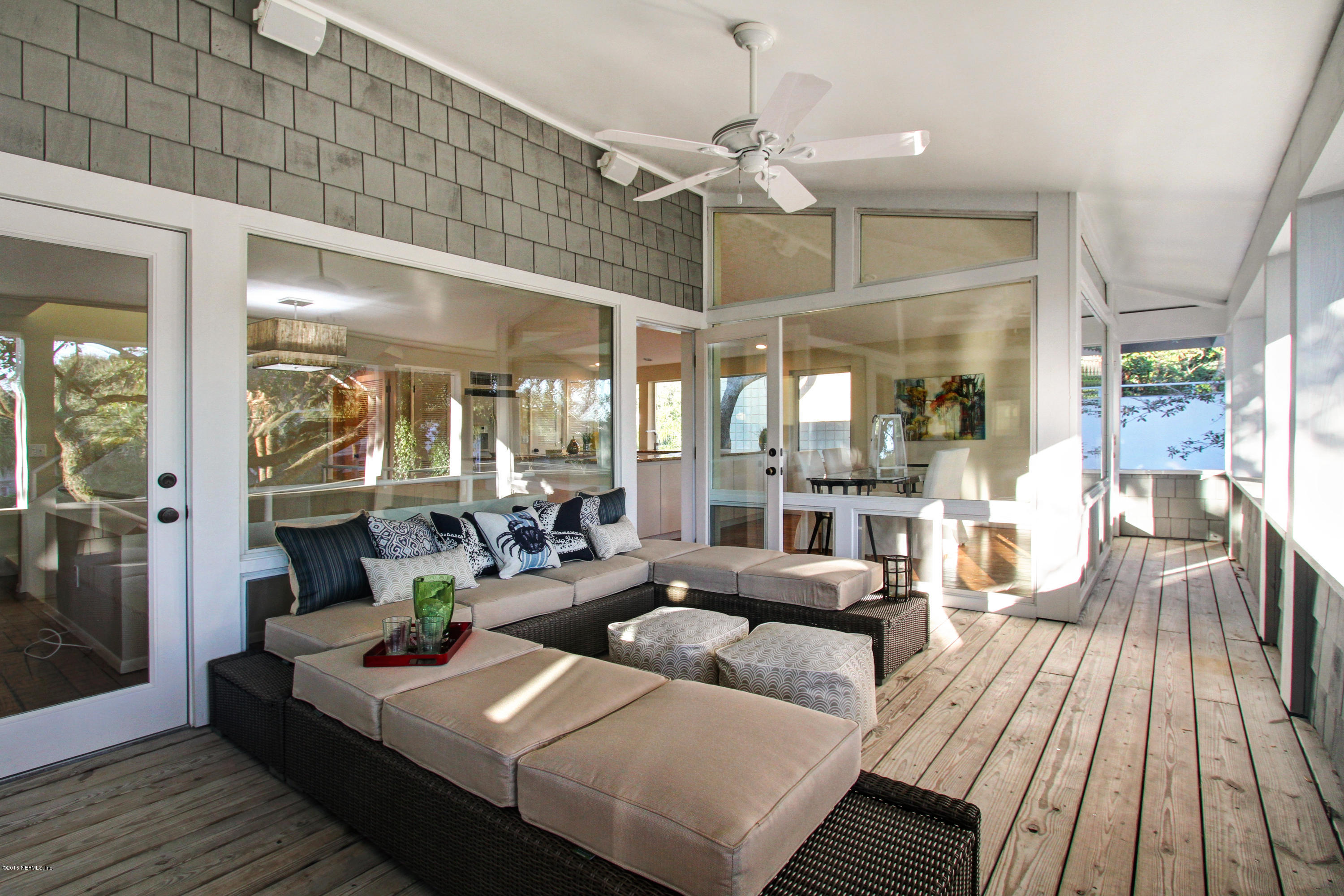 71 19th Street Atlantic Beach, FL 32233 - Photo 20 of 30 a living room with furniture and wooden floor