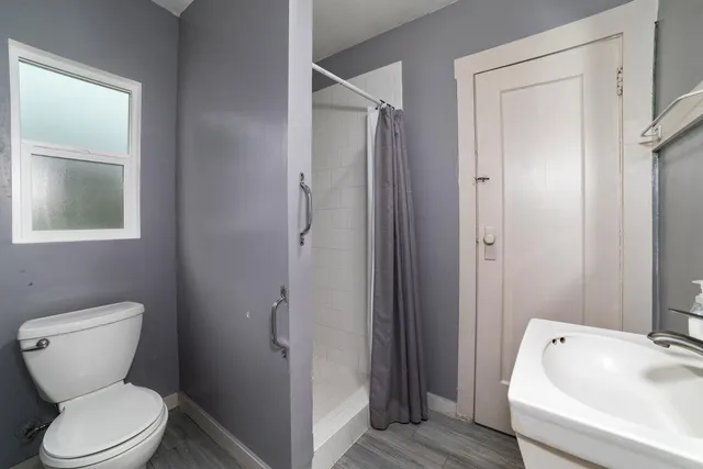 $294,000 | 1044 South Hope Avenue, Reedley, CA 93654