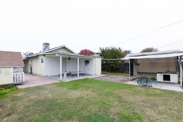$294,000 | 1044 South Hope Avenue, Reedley, CA 93654