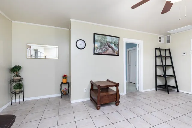 $294,000 | 1044 South Hope Avenue, Reedley, CA 93654